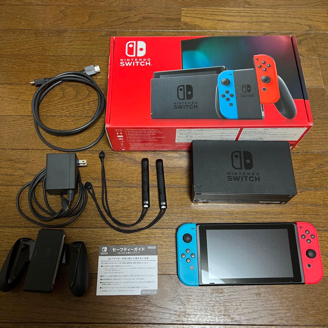 Nintendo Switch 本体 青/赤 ジョイコン付　おまけ付き