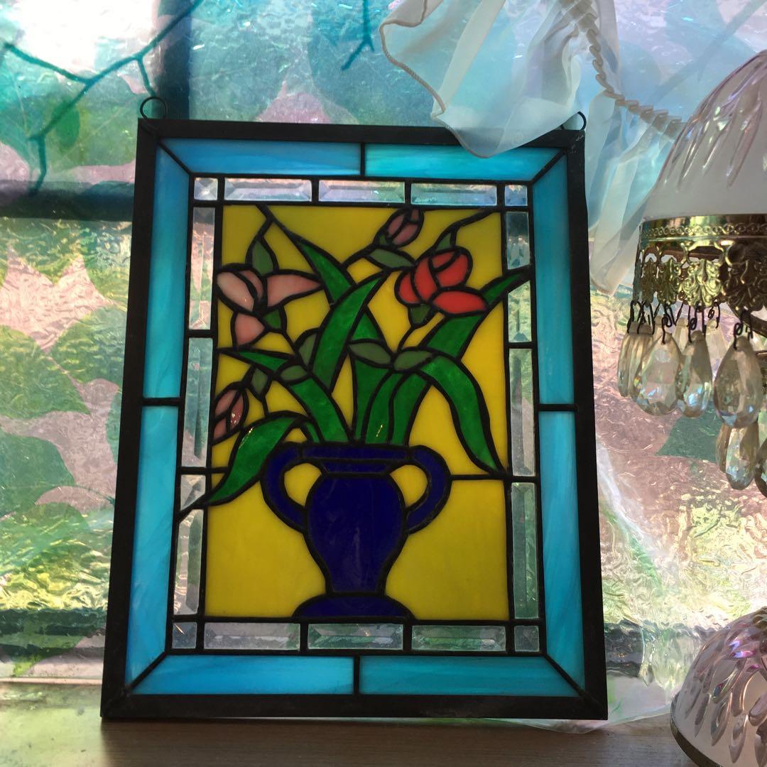飾り物　ステンドグラス　花　花瓶