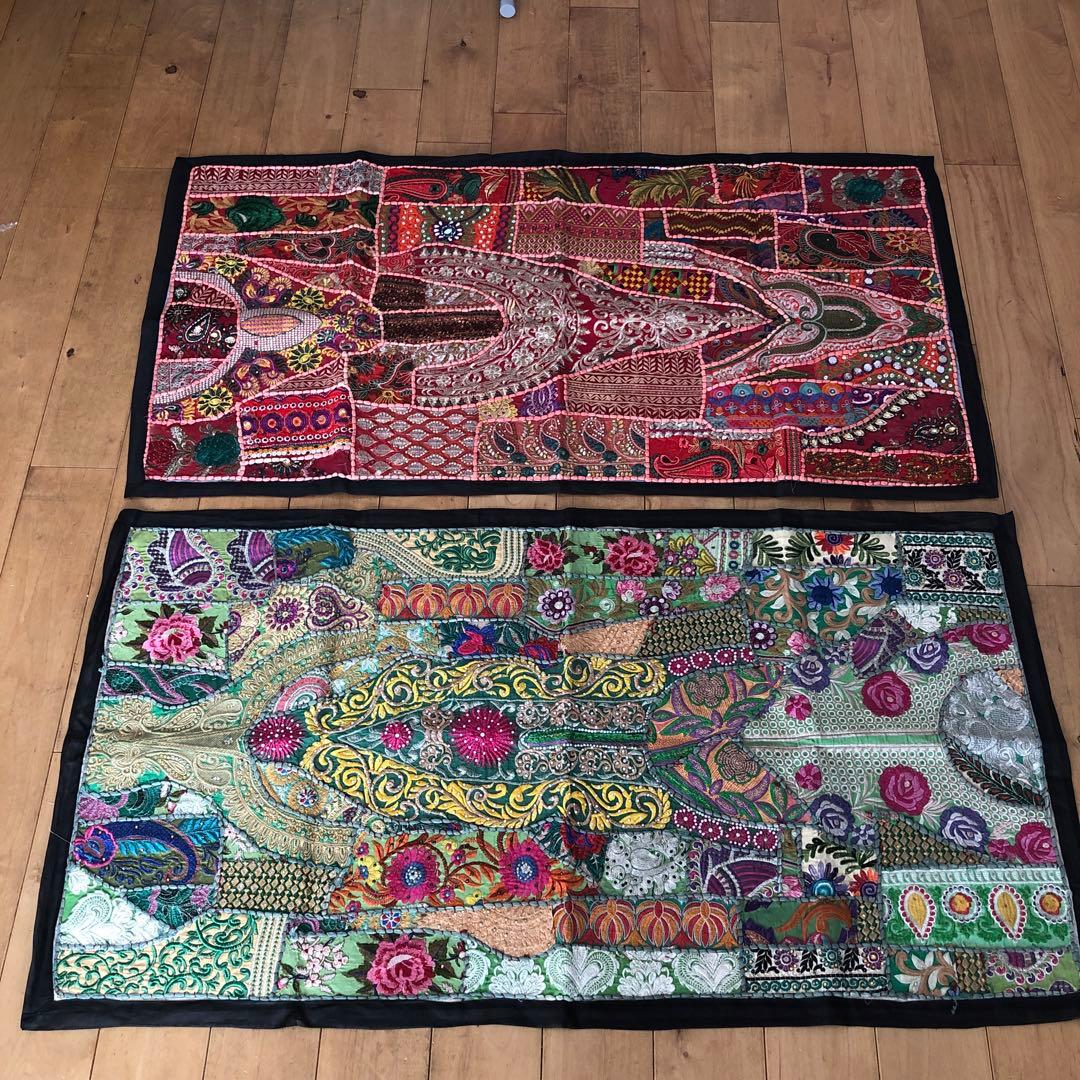 タペストリー　刺繍入り　パッチワーク　マット