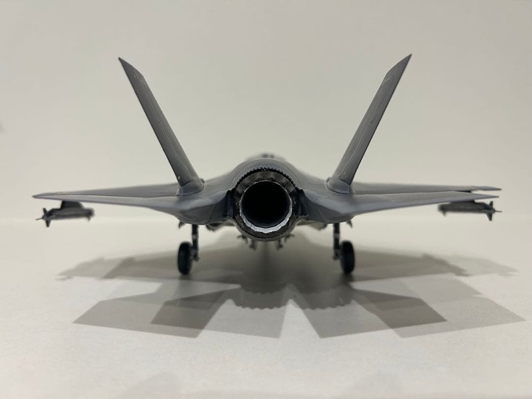 タミヤ　1/48 F-35B VMFA242 バッツ　岩国2042 スペマ