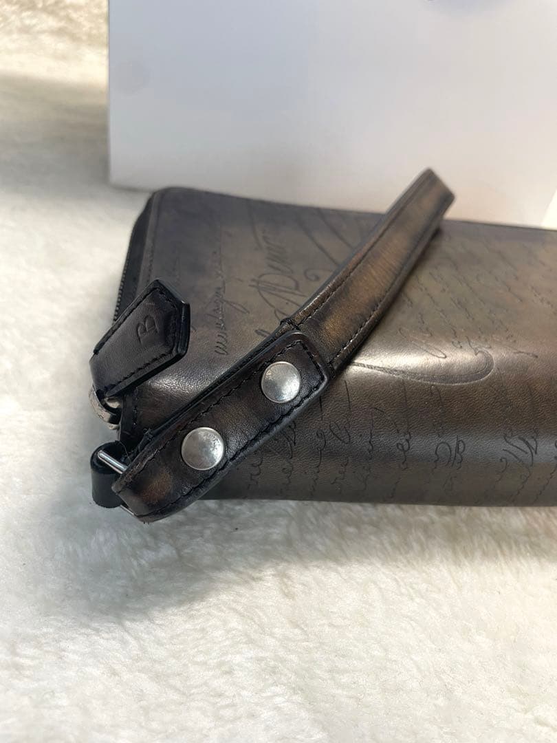 ピコレ‼️ベルルッティBerlutiカリグラフィTALIラウンドファスナー