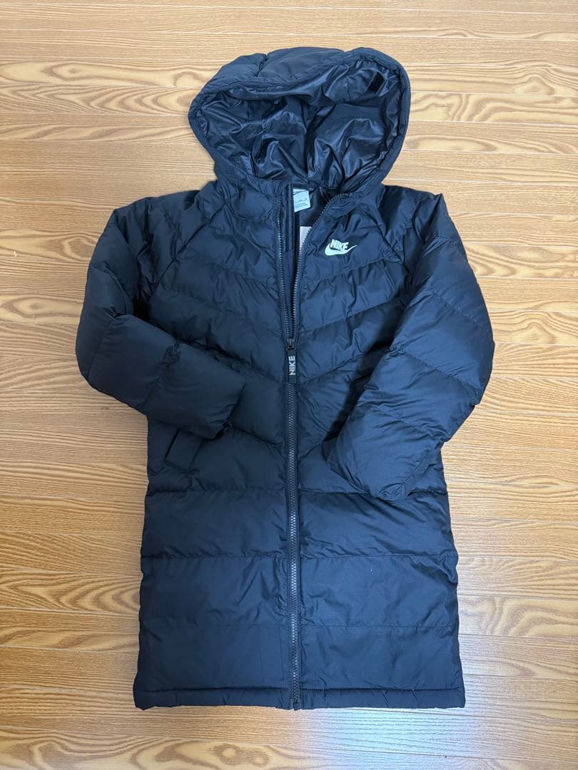 【新品】Nike キッズ　ダウンコート 130cm