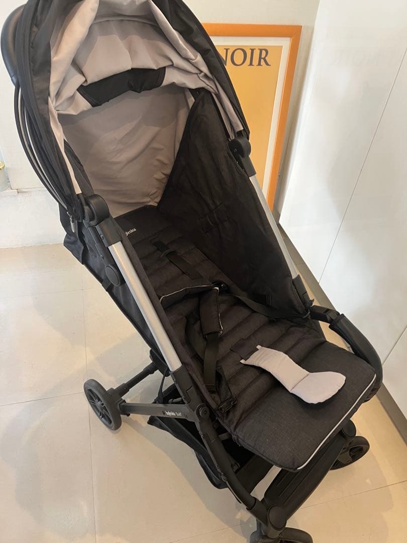 イングリッシーナ 折りたたみベビーカー ブラック　クイッド2