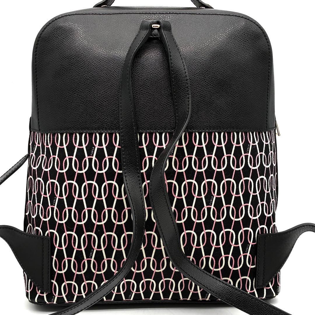 極美品 フルラ パイパー リュック バッグパック ロゴ 総柄 レディース 黒