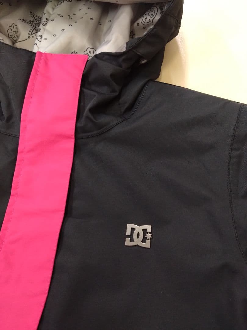 DC　レディース　 スノーボードウェア　Sサイズ　ピンク/ブラック
