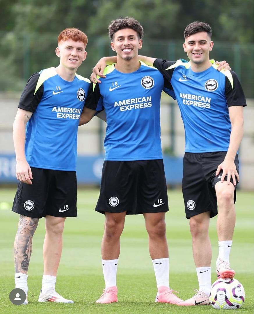 Nike ブライトン半袖トレーニング上下ウェアセット Mサイズ