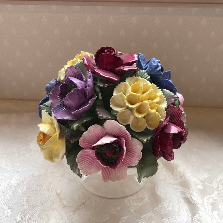 エインズレイ　Aynsley 陶器花籠　陶花