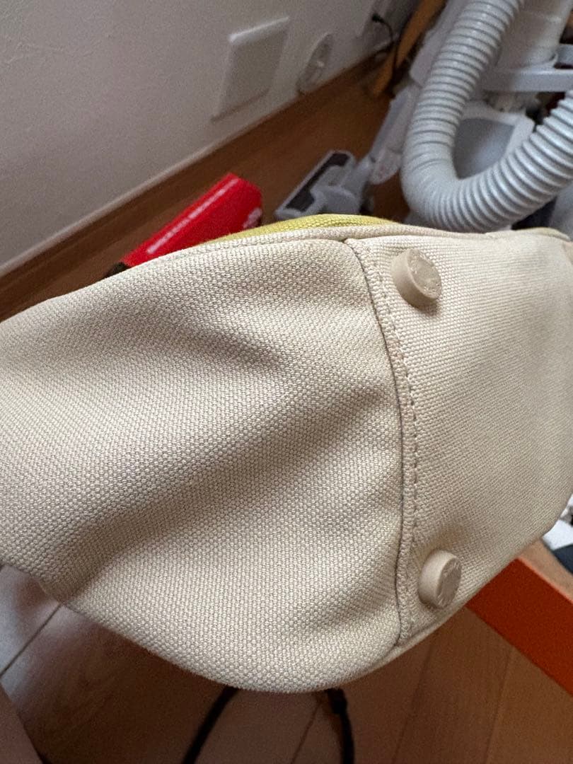 CHANEL マシュマロトートバッグ