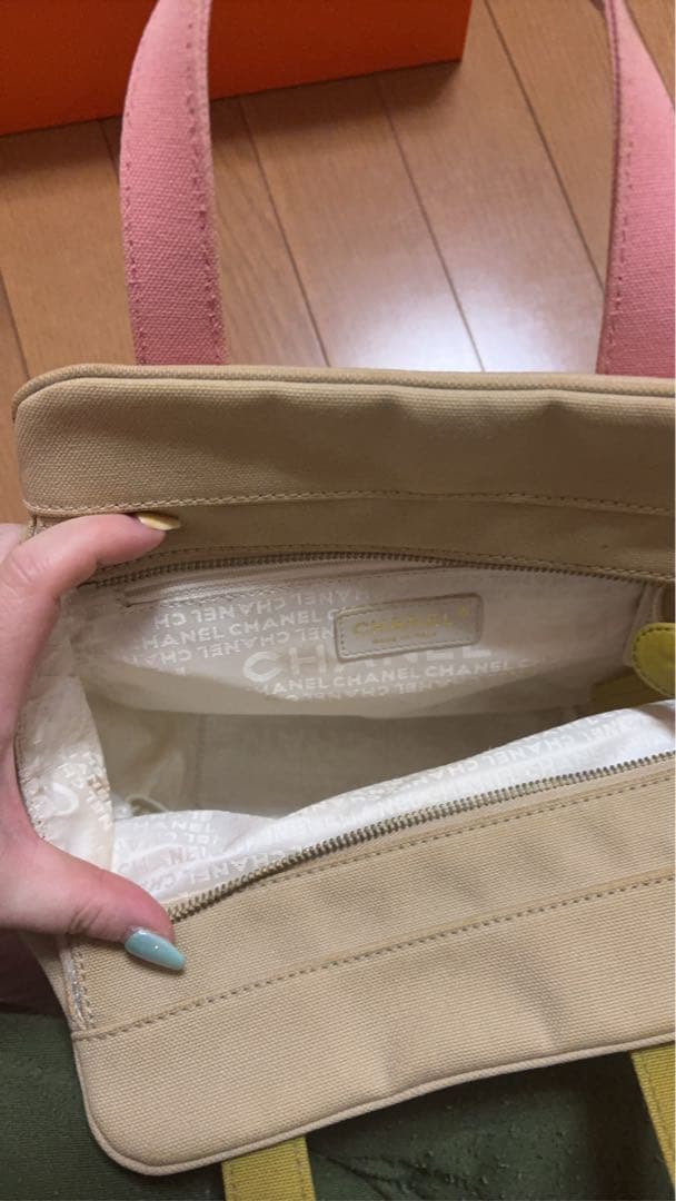 CHANEL マシュマロトートバッグ