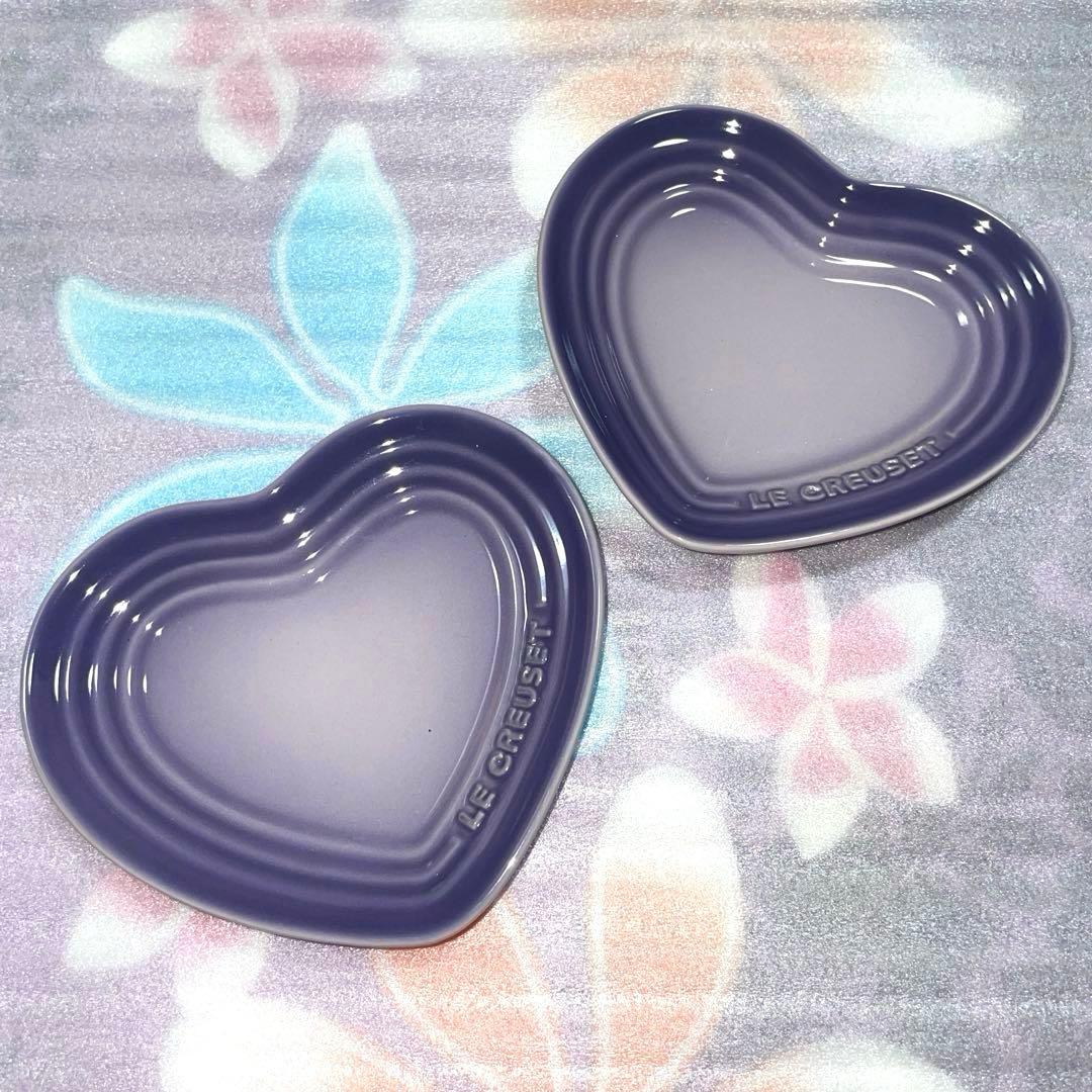 ル・クルーゼ　海外　ハートプレート　パウダーパープル　ブルーベルパープル　新品