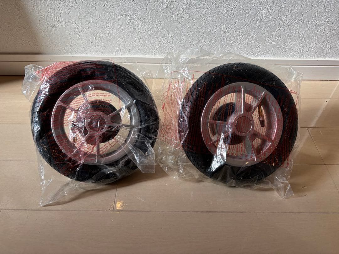 アップリカ　ベビーカー　スムーヴ　後輪タイヤ