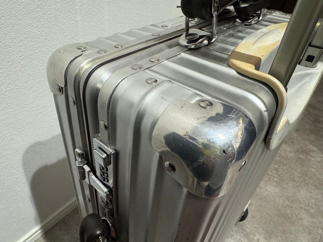 【えんおむすび】RIMOWA CLASSIC FLIGHT 2輪