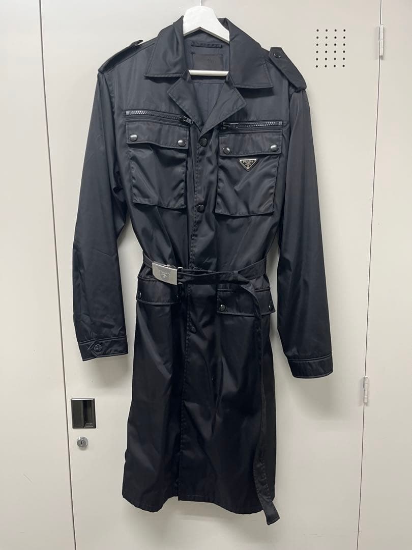 PRADA ブラック トレンチコート