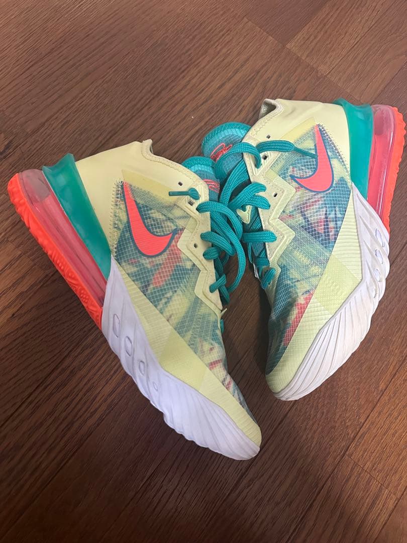 シューズ(男性用) NIKE LEBRON basket shoes