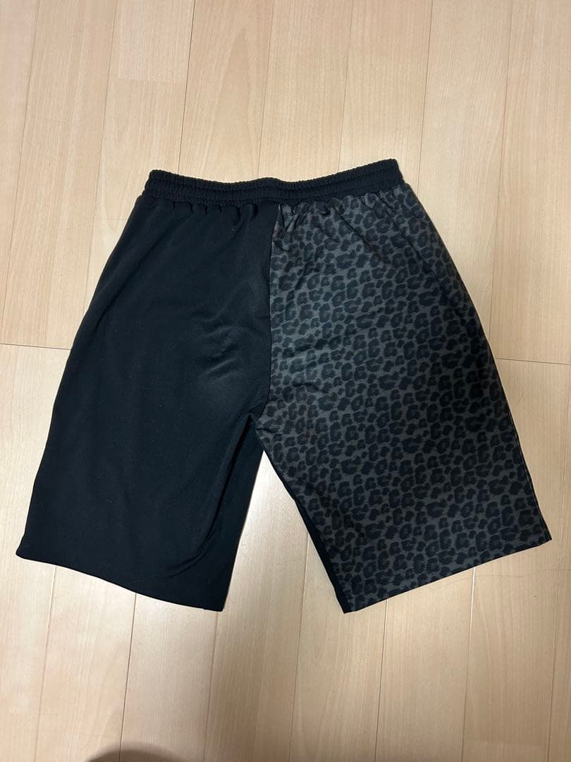 トナミ運輸　YONEX バドミントンハーフパンツ Lサイズ（メンズ）