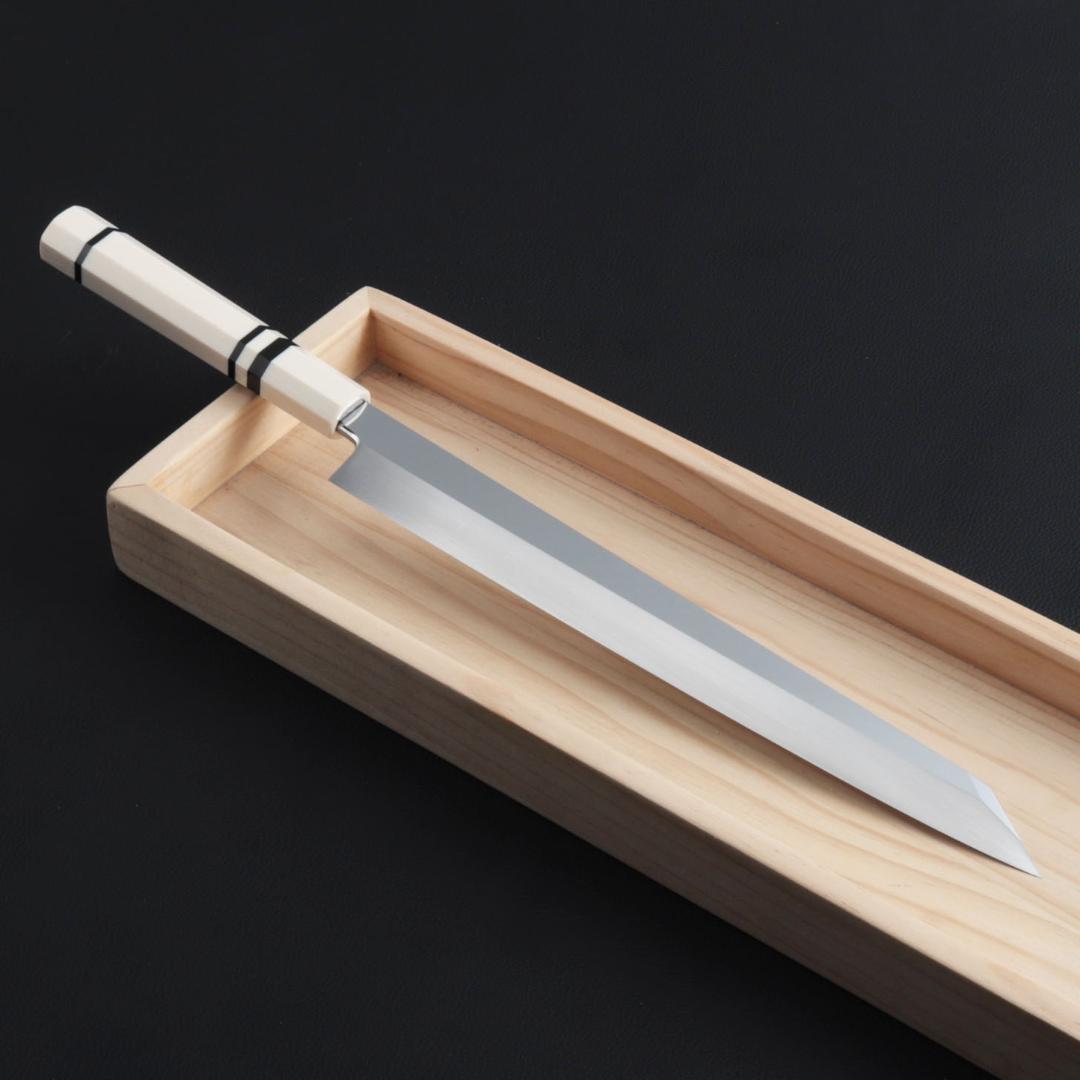 8777切付柳刃包丁 9寸 高光沢度鏡面仕上げ 刺身包丁 人工象牙黒三本巻八角柄