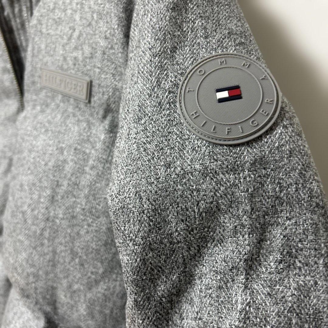   ダウンジャケット フード付き