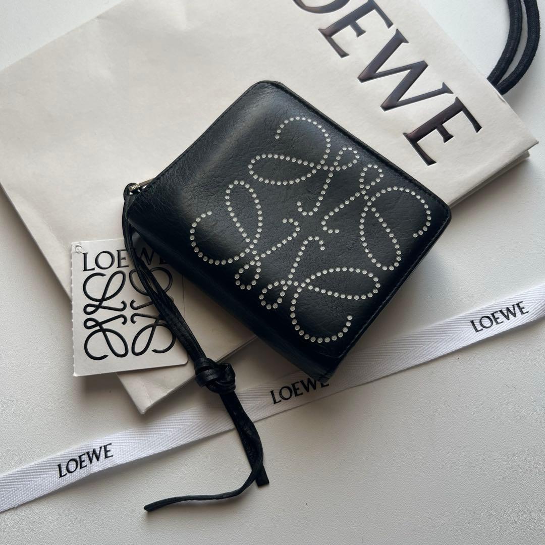 71 美品 LOEWE ロエベ 2つ折り財布