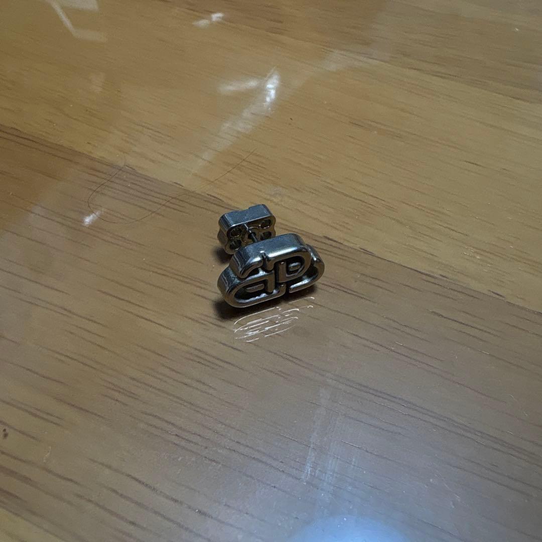 BALENCIAGA ピアス