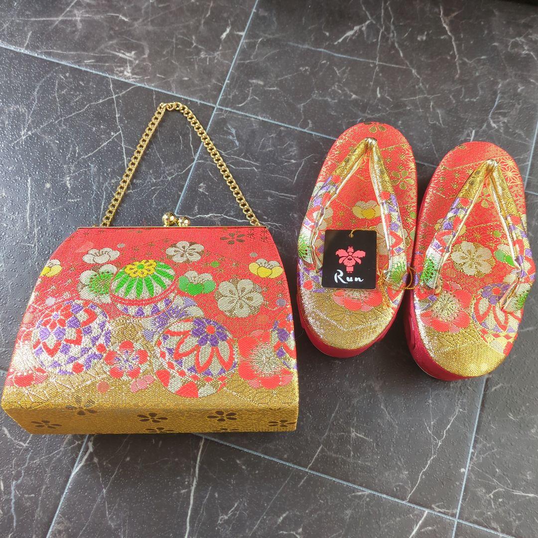 ⭐【Run】 金×花柄・鞠模様　3歳　草履バッグ　箱せこセット　和装小物　七五三