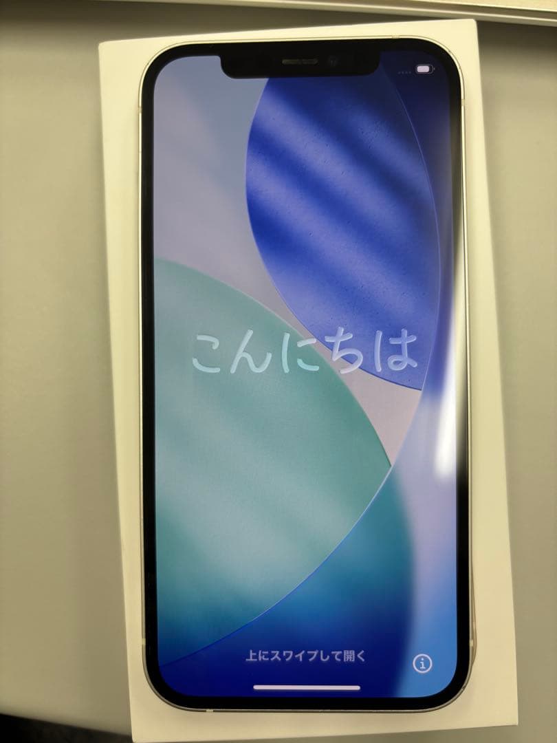 iPhone 本体 12 ホワイト 126GB 状態良好 SIMロック解除済