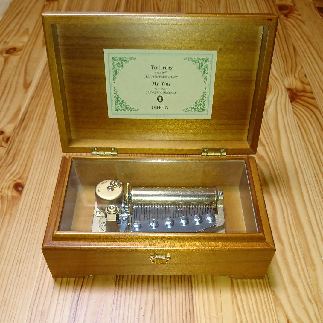 美品【Sankyoオルゴール有名ブランド】 木製箱オルゴール  ビートルズ