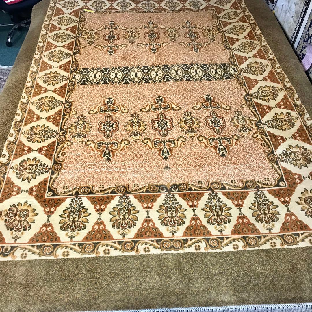 オーダーメイドのラグサイズ：200x300cm。 …。 …PD6.