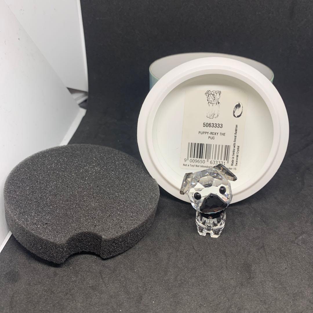 スワロフスキー　クリスタル　置物　パグ　犬