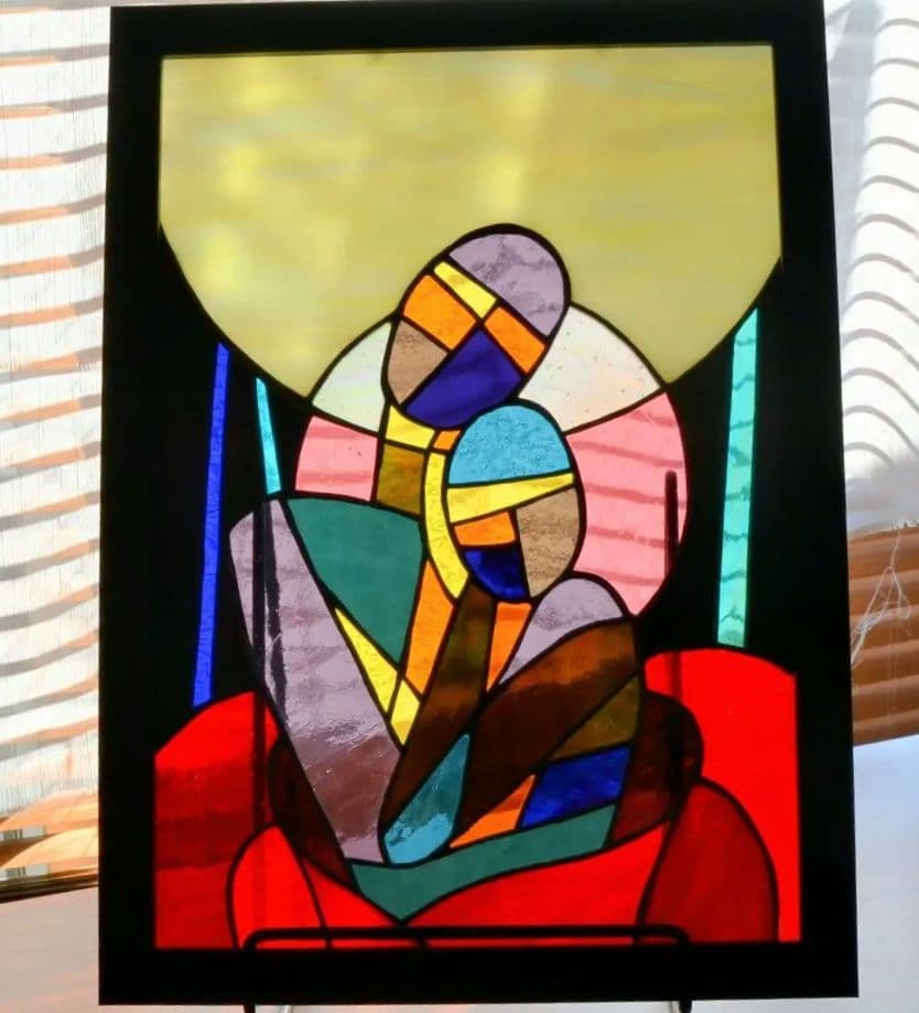 ステンドグラスアート 多色 抽象人物