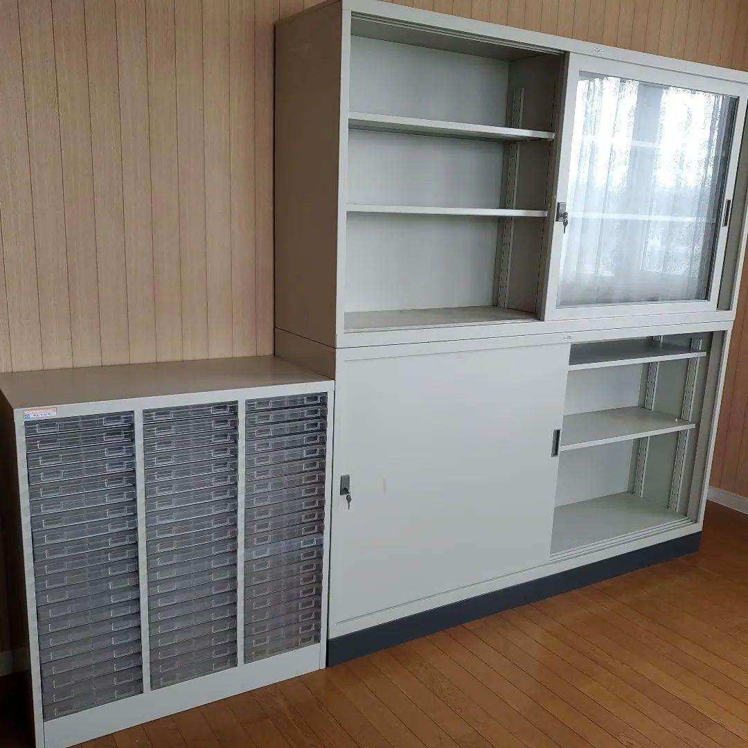 (引き取りor北海道限定)事務所　棚　会社　書類棚　３セット