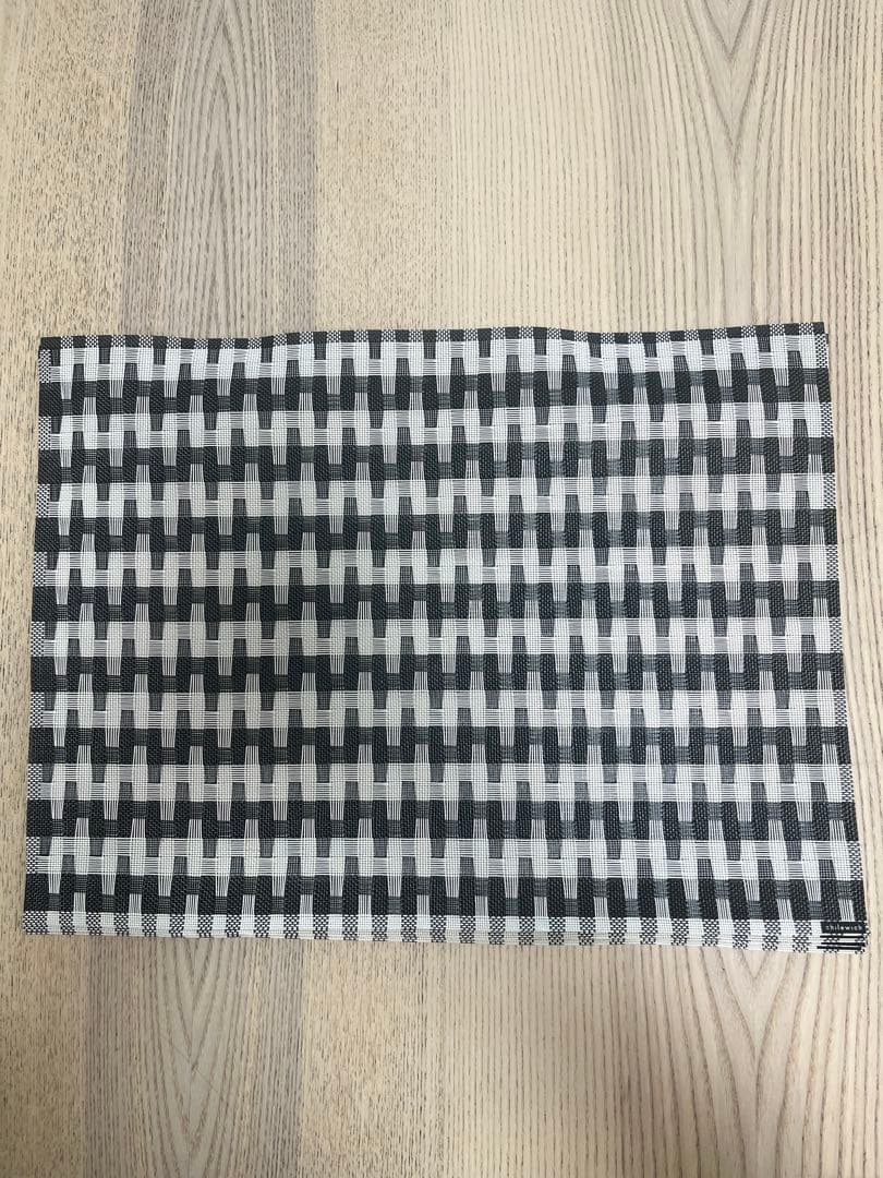 cheilewich/￼チルウィッチ ランチョンマット モノトーン 滝沢眞規子