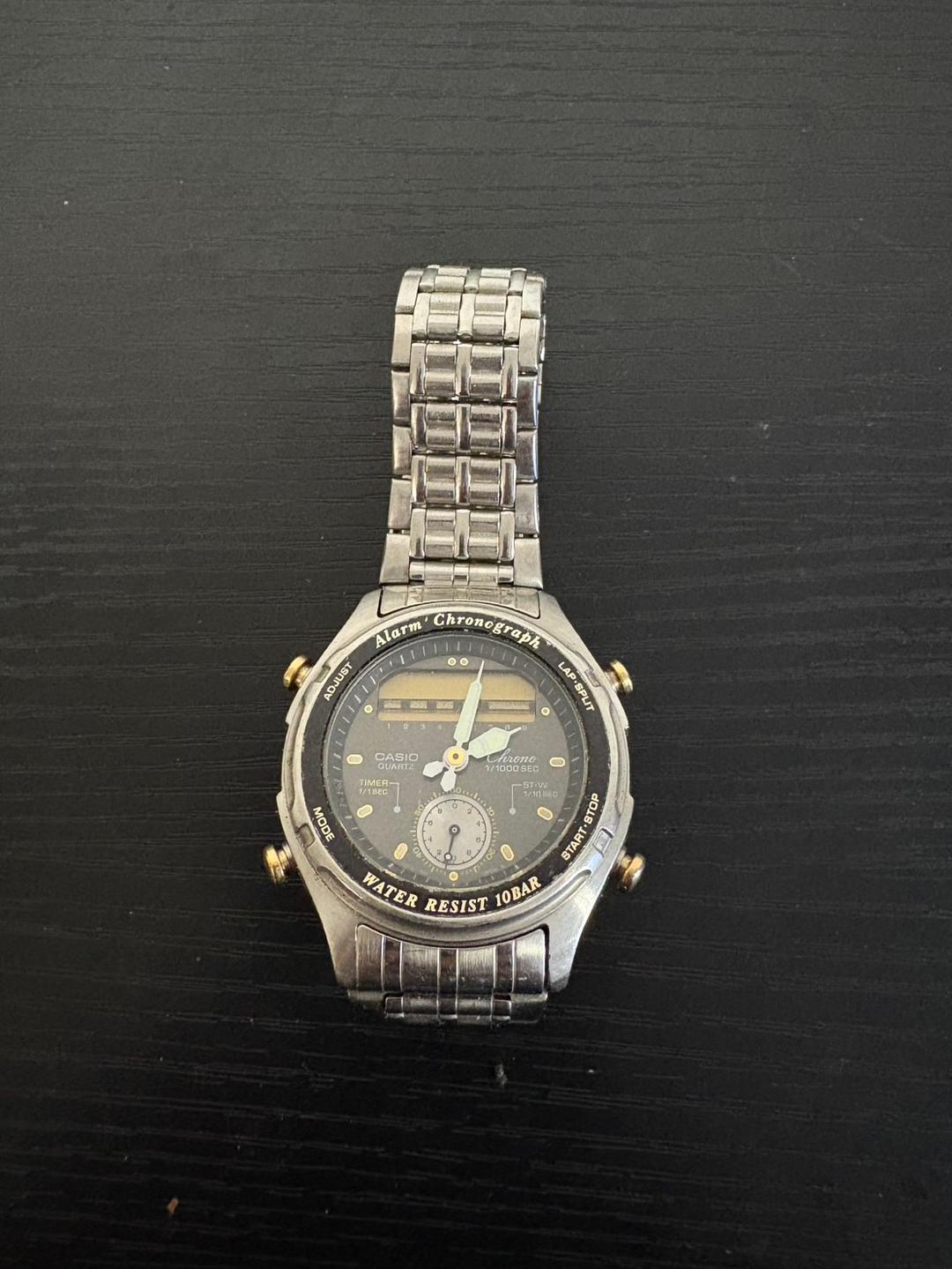 ヴィンテージカシオ　腕時計　クロノグラフ　AW-600