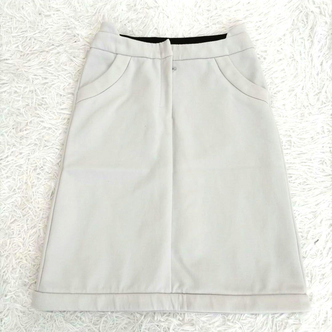 プラダスポーツ　スカート　膝丈　グレージュ　ボンディング素材　肉厚