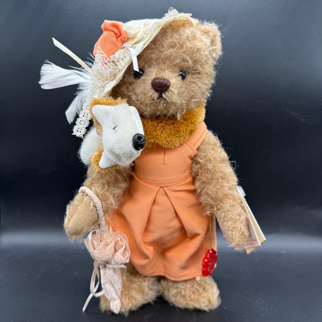 ハーマン テディベア クマの婦人