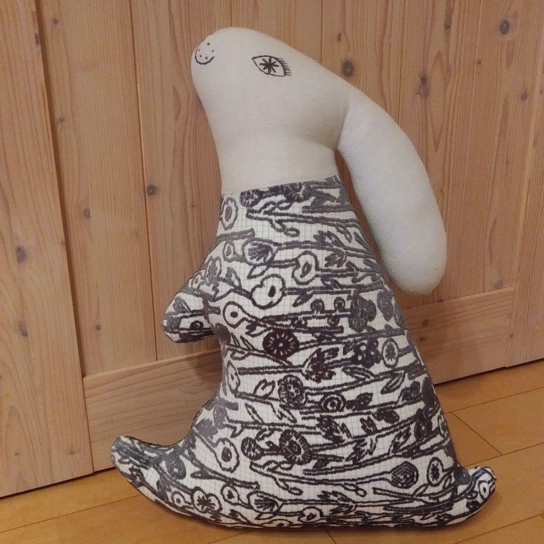 ミナペルホネン　ウサギクッション