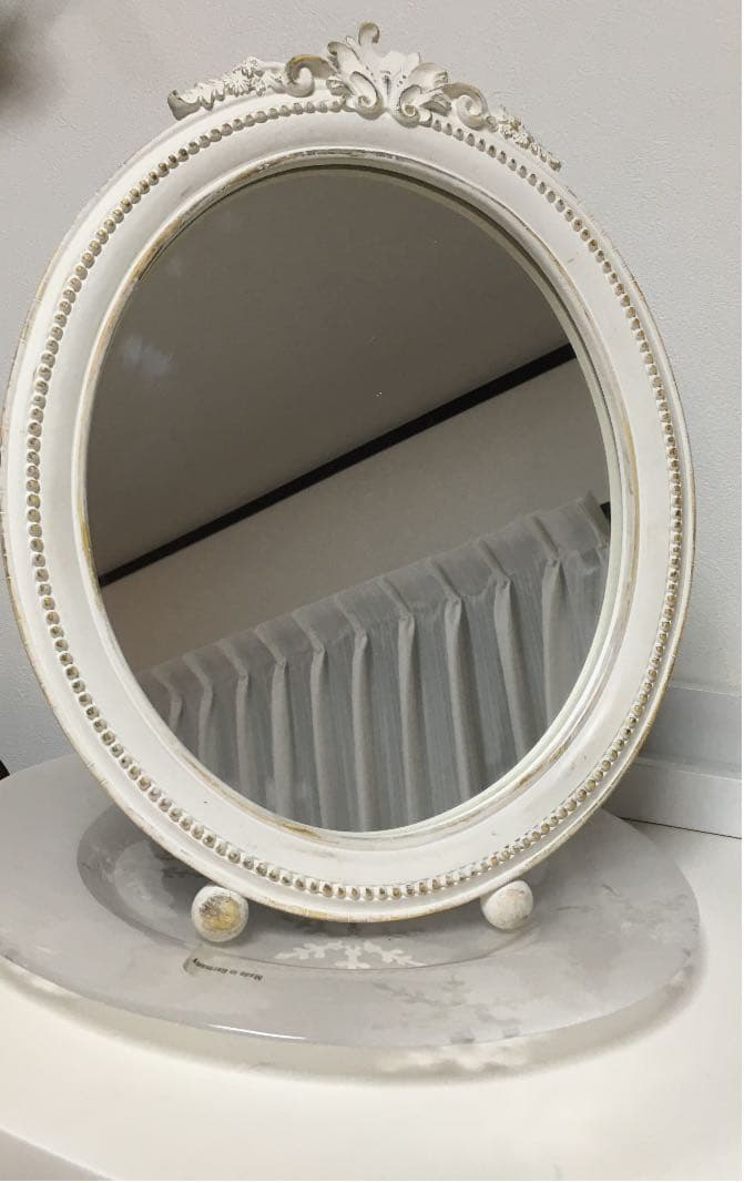 ローラアシュレイ  アンティーク調　スタンドミラー