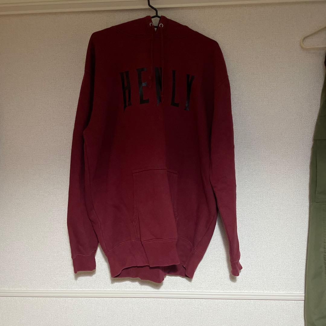 Henly パーカー