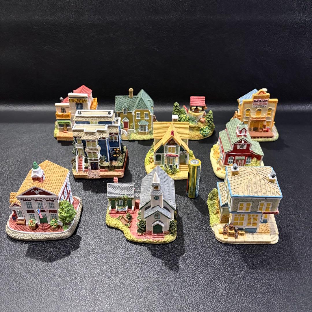【極美品】LIBERTY FALLS COLLECTION　ミニチュア建物セット