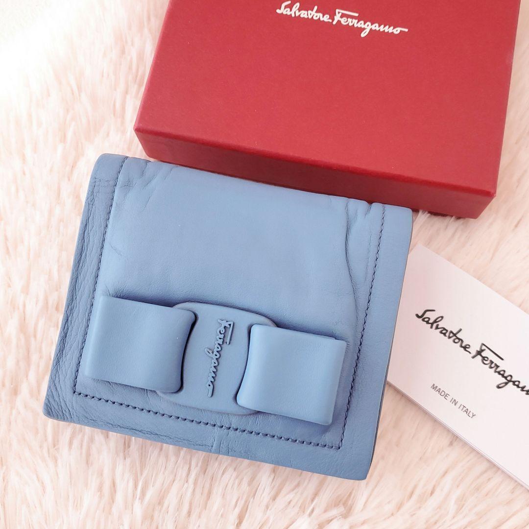SALVATORE FERRAGAMO　2つ折り財布　VIVA BOW　ヴァラ