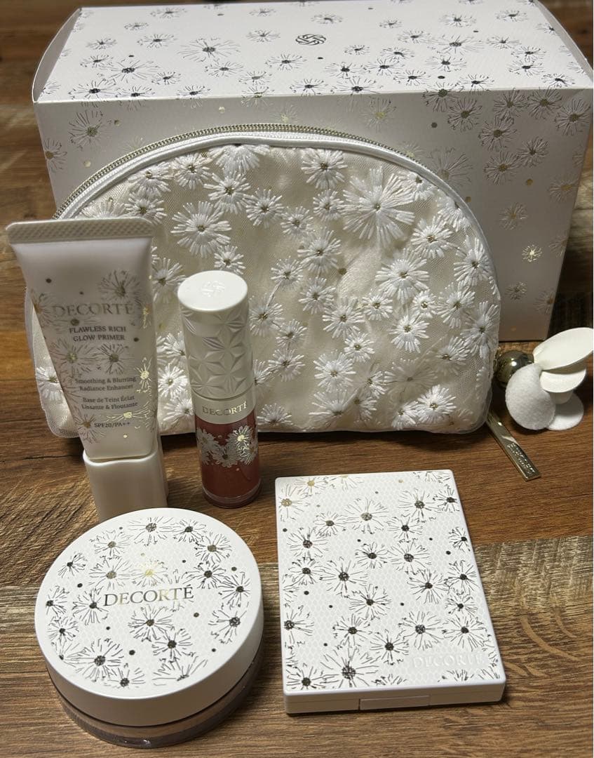 コスメデコルテ ホワイトブリスコレクション 1度使用のみ