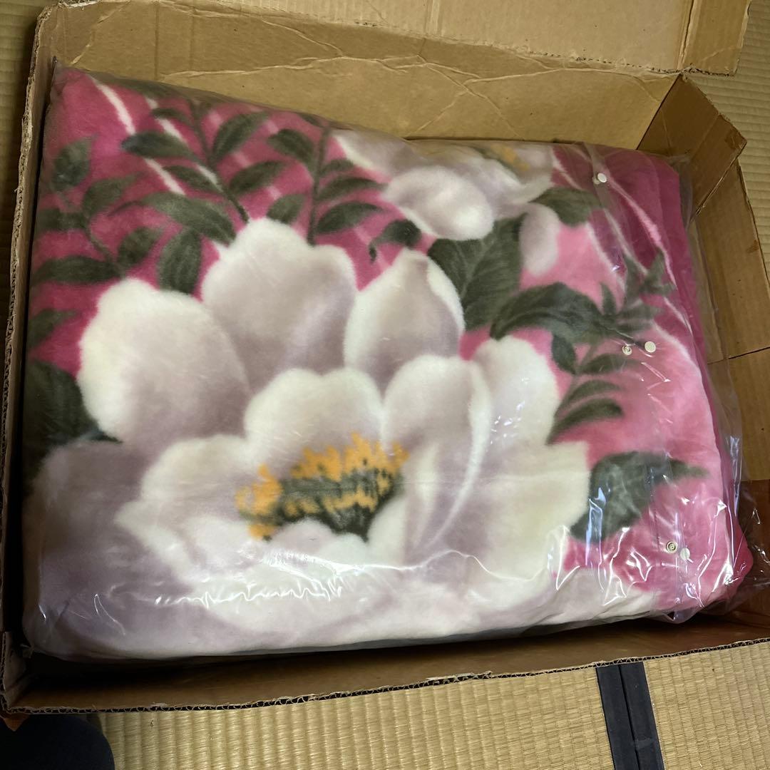 Rosita 花柄 アクリル毛布 140x200