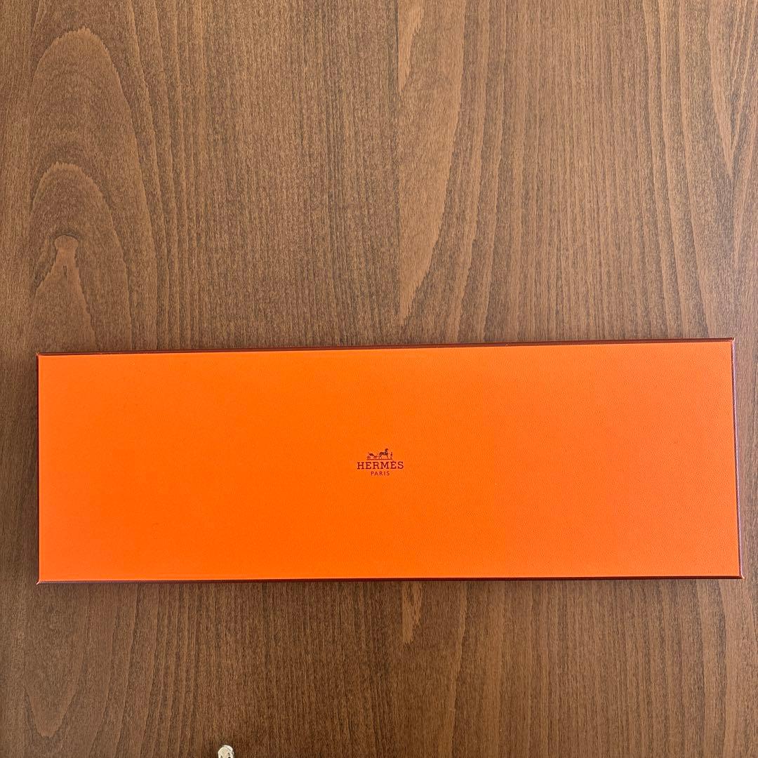 HERMES シルク ネクタイ 紫色 箱付き