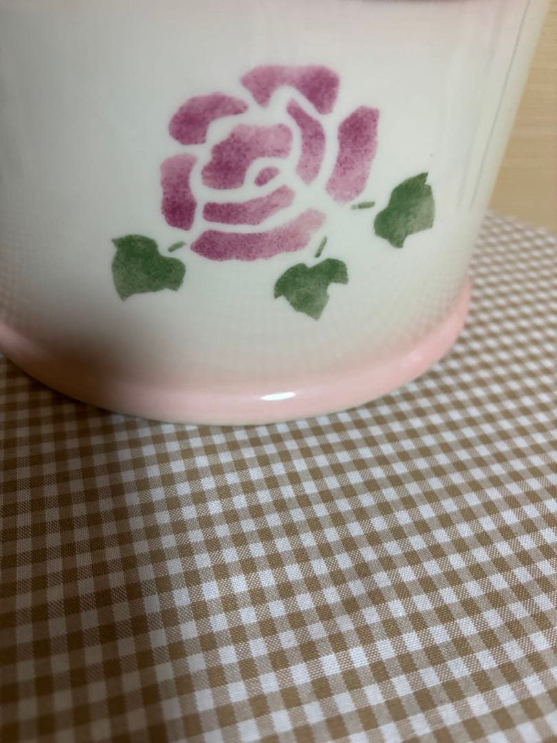 ニャンコ先生　マニーローズ木製蓋陶器小物入れ