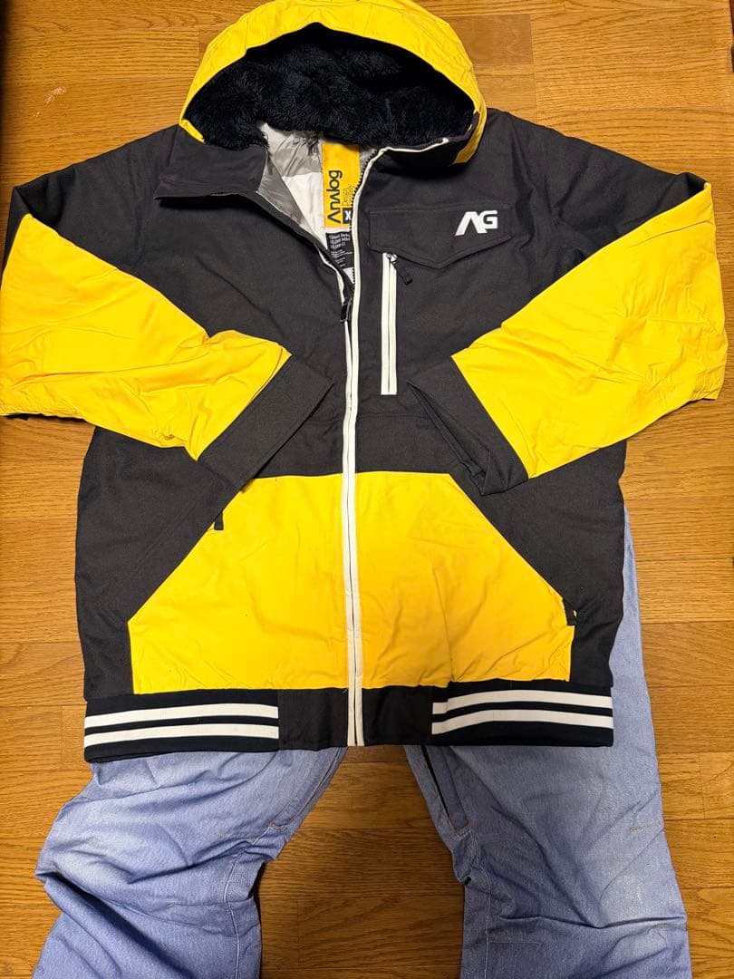 【BURTON ANALOG 】スノーボードウェア XL 上下セット 手袋付き