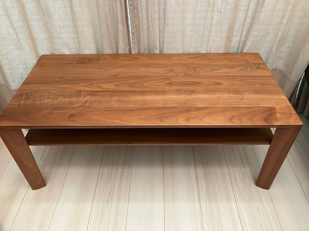 カリモク ローテーブル　ウォールナット 下棚付き