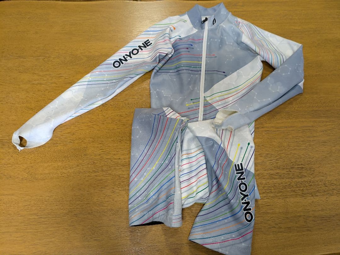 ONYONE スキー ワンピース Lサイズ