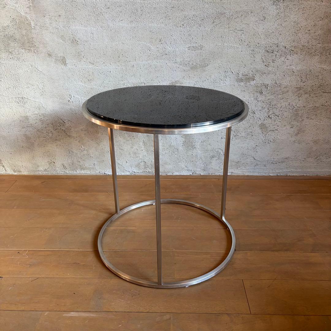 Cassina ixc. ILEサイドテーブル