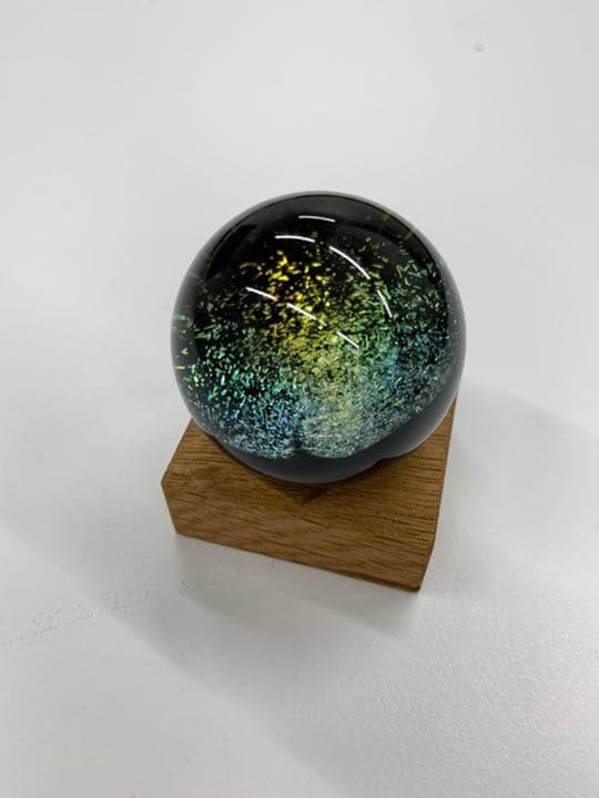 ガラス作家作品　ガラス玉