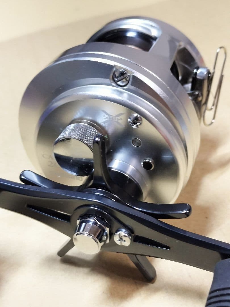 SHIMANO OCEA CALCUTTA 200PG ベイトリール　シマノ