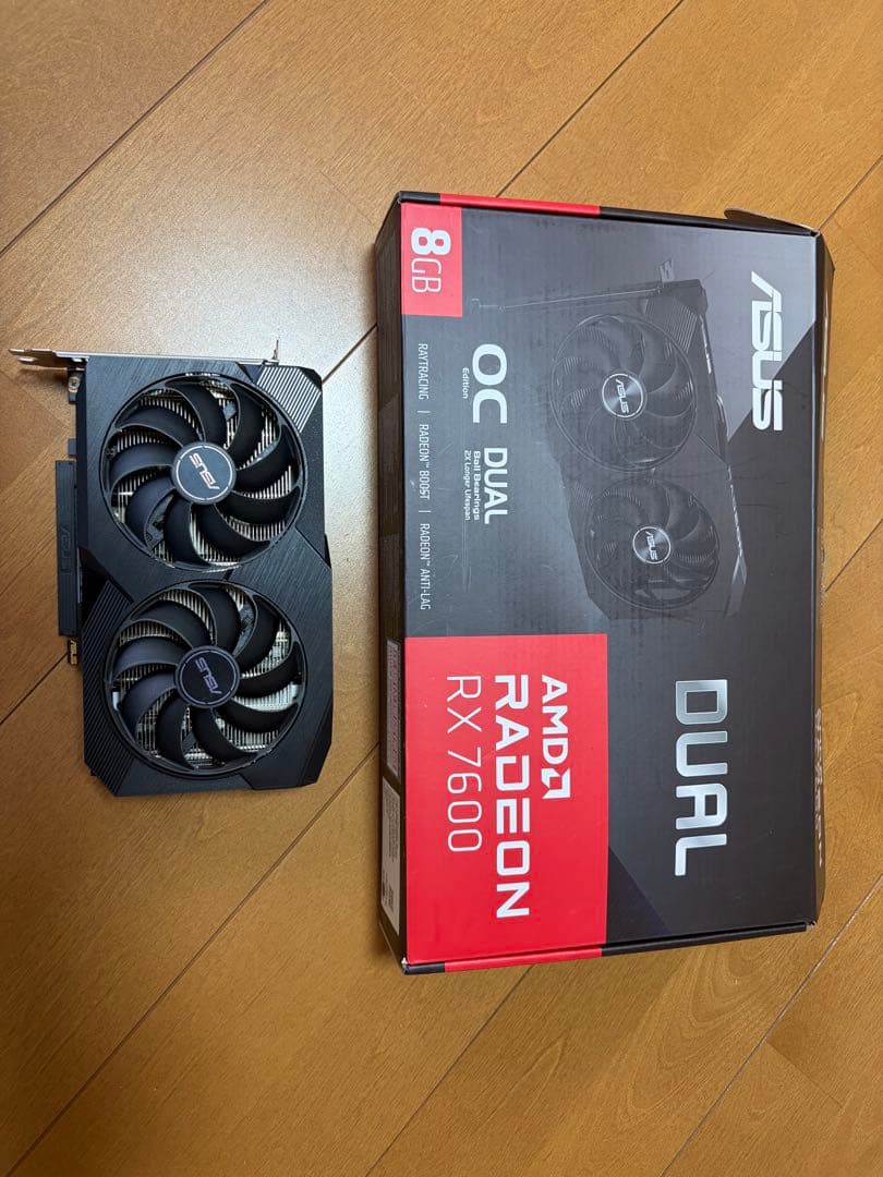 ASUS RX 7600 グラフィックボード